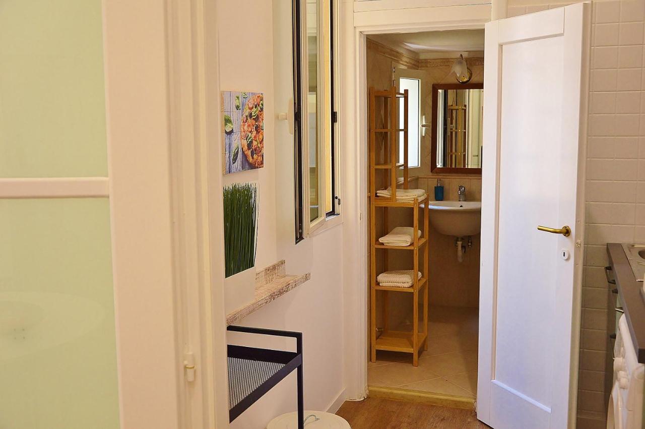 Apartament La Dimora Dell'Arcivescovo Bari Zewnętrze zdjęcie
